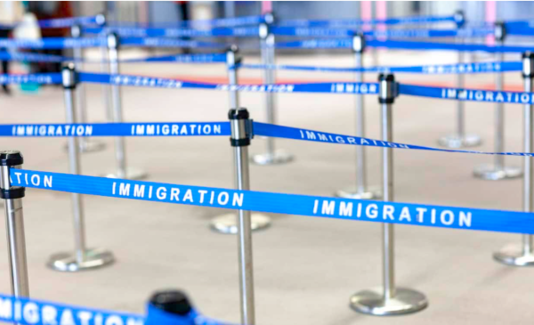 汇盈策略  重磅美国官宣已吊销6000多名国际学生签证！美国留学还能去吗？